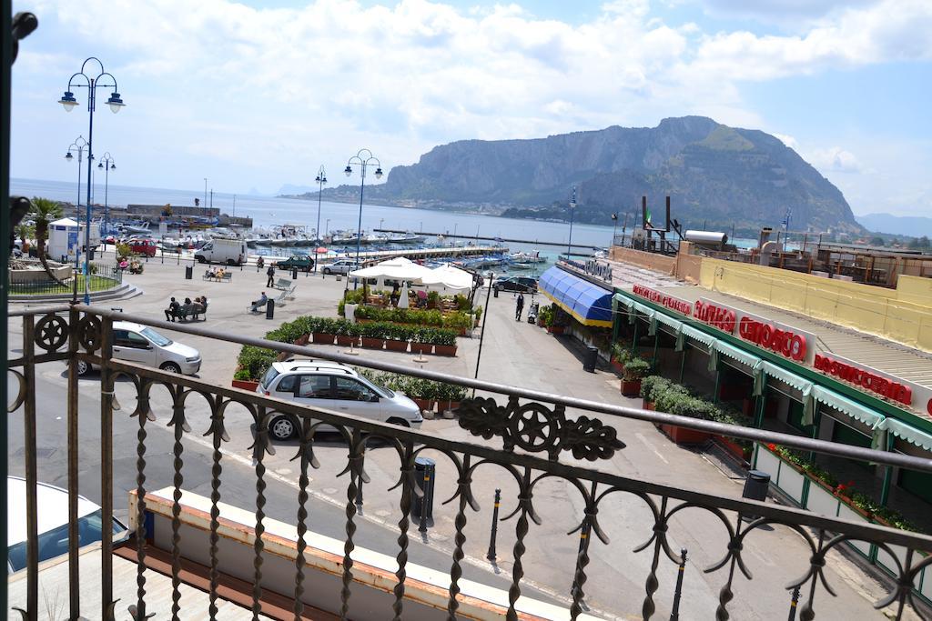 Mondello Holidays Δωμάτιο φωτογραφία